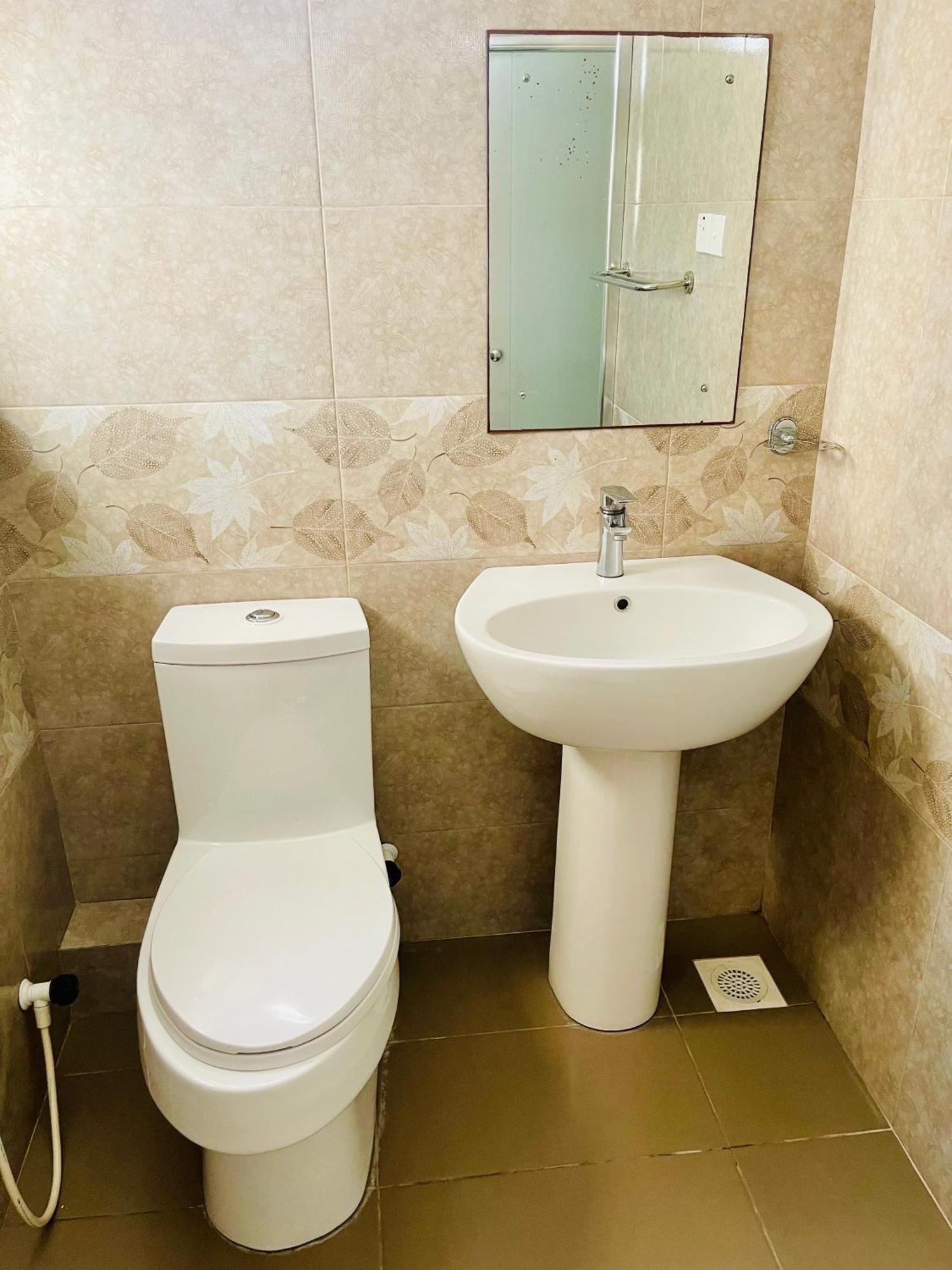 Sand & Surf Guest House Negombo Ngoại thất bức ảnh