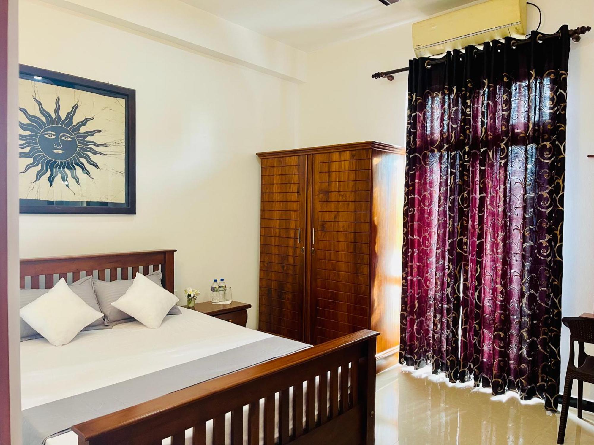 Sand & Surf Guest House Negombo Ngoại thất bức ảnh